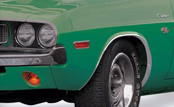 Picture of 1970-1974 Dodge Challenger Wheel Opening Trim Molding Set with Screws