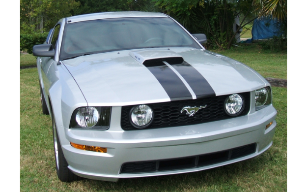 Picture of 2005-09 Mustang GT Dual Stripe Hood Decal