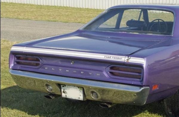 Picture of 1970 Plymouth RoadRunner Tail Stripes Kit with Standing Bird