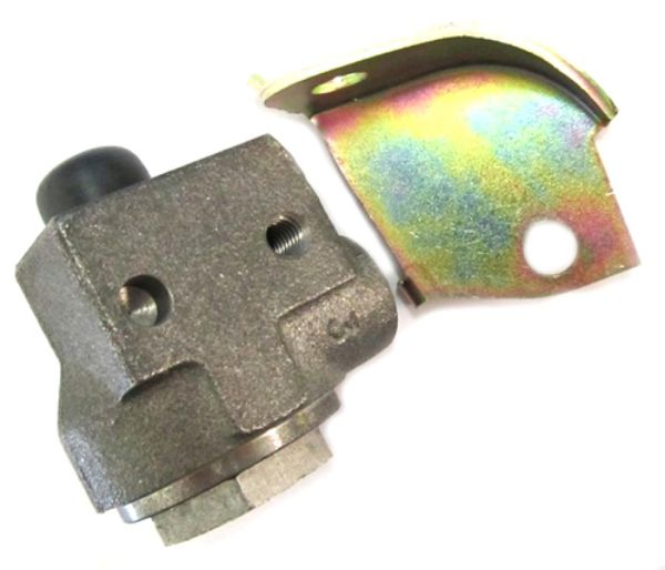 Picture of 1968-1969 Chevrolet Camaro Disc Brake Proportioning Valve & Bracket
