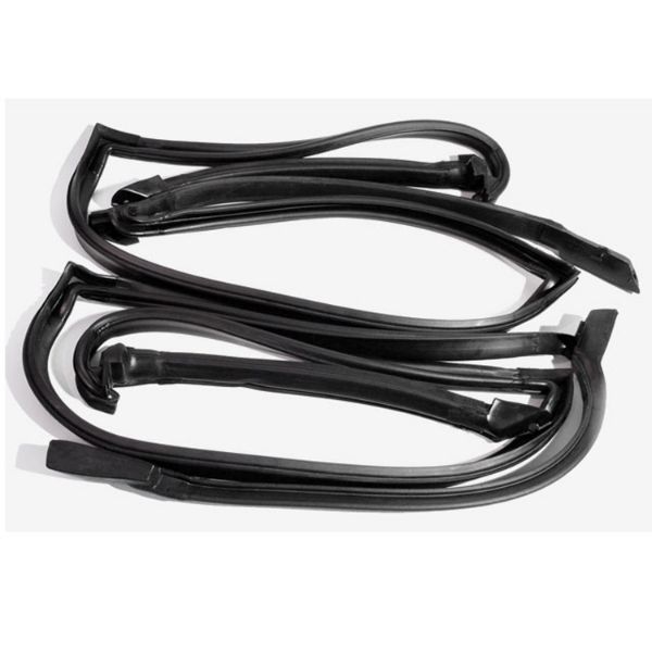 Picture of Metro T-Top to Body Seals For Buick Regal 1978-87, Pontiac Grand Prix 1978-87; TP 5020