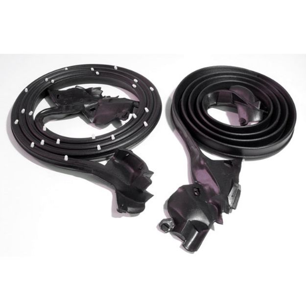 Picture of Metro Molded Door Seals For Chevrolet Monte Carlo 1973-1977 95-1/2" Long; LM 16-C