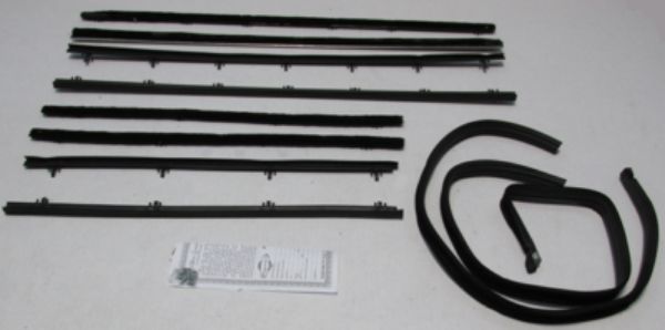 Picture of 1966-67 Chevelle 2 Door Sedan Superkit Authentic Window Felts Whiskers Kit & Glass Run Set (10pcs)