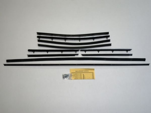 Picture of 1969-72 Chevelle Concourse 4 Door Station Wagon With Tailgate Inner & Outer Authentic Window Felts Whiskers Kit (10pcs)