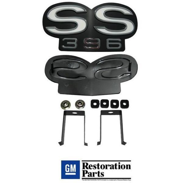 Picture of 1967 Chevrolet Camaro RS Grille Emblem