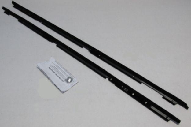Picture of 1982-92 Camaro & Firebird O.E.M. Outer Authentic Window Felts Whiskers Kit (2pcs)
