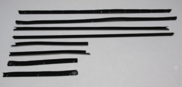 Picture of 1970-72 Monte Carlo With Buick Special Molding Authentic Window Felts Whiskers Kit
