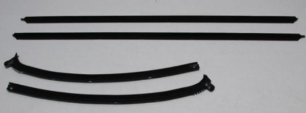 Picture of 1970-72 Cutlass 2 Door Hardtop Fastback Outers Only W/O Buick Special Molding Authentic Window Felts Whiskers Kit (4pcs)