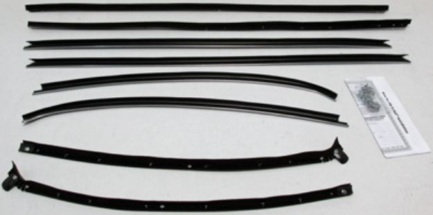Picture of 1970-72 Cutlass S-Body Fastback With Buick Special Molding Authentic Window Felts Whiskers Kit (8pcs)