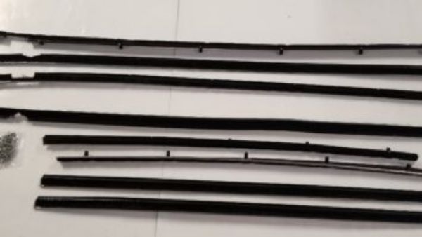 Picture of 1960-1962 Chrysler 2 Door Hardtop Vans Auto Window Sweeps