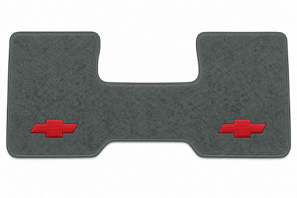 Illustration of 1975-1986 Chevrolet C20 2WD Auto/3spd Low Tunnel Cutpile floor mats, 1 piece, in 877 Dove Gray / 8292 with the #11 Chevy Bowtie logo