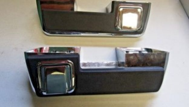 Picture of 1964-1966 Barracuda Dart Valiant Vans Auto Rear Armrest Bases with Ashtrays - Pair